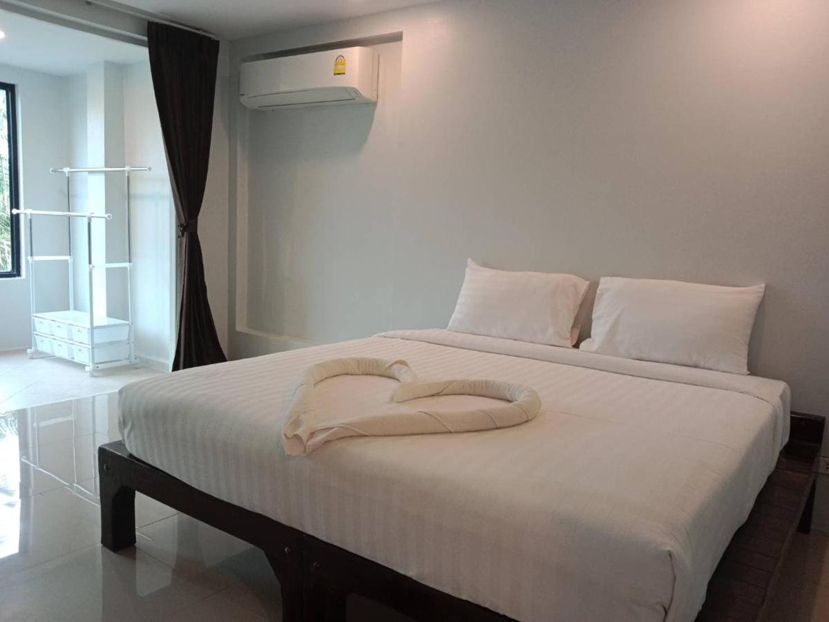 Baan Ampai Beach Hotel Hua Thanon  Esterno foto
