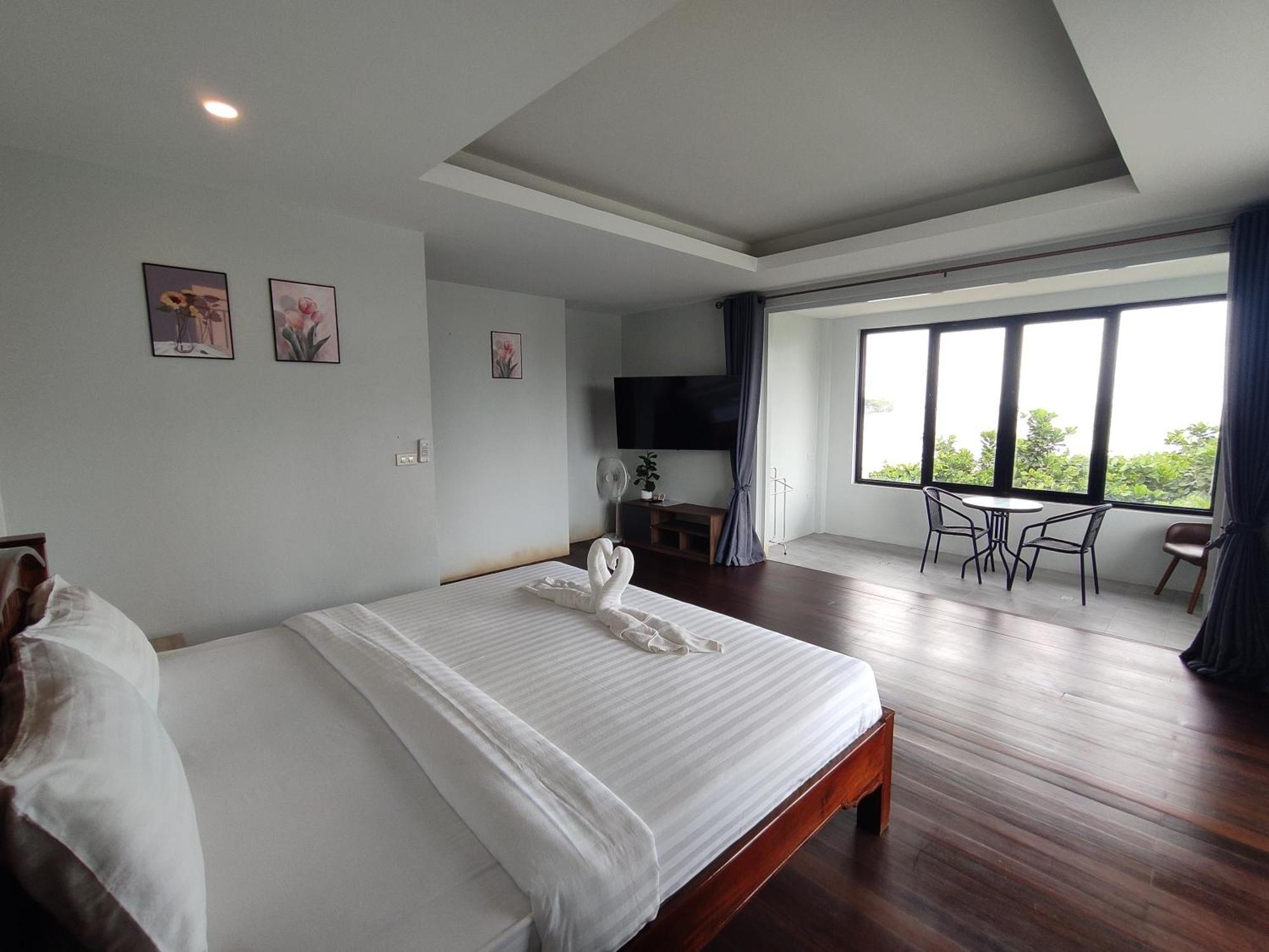Baan Ampai Beach Hotel Hua Thanon  Esterno foto