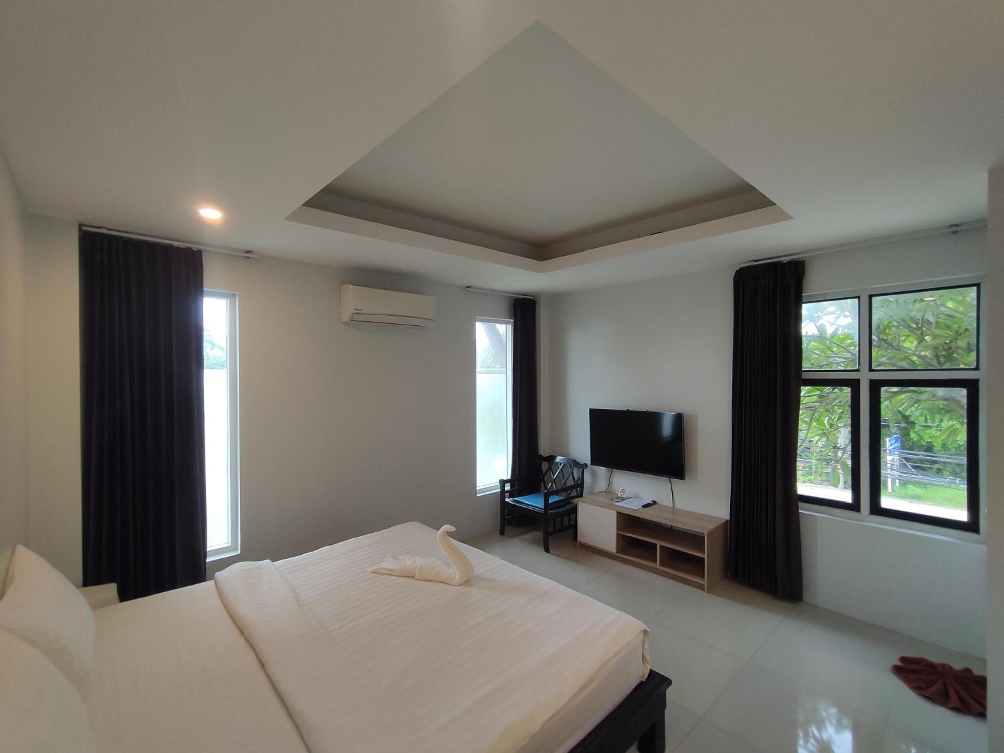 Baan Ampai Beach Hotel Hua Thanon  Esterno foto
